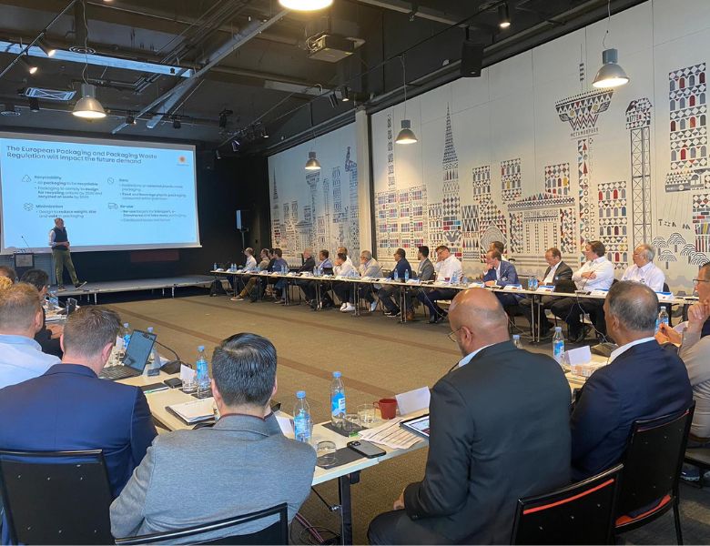 benchmark internacional interpack